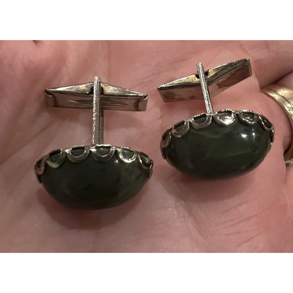 Vintage Dark Green Nephrite Jade Cufflinks Silver Tone Oval Cabochon Toggle Back